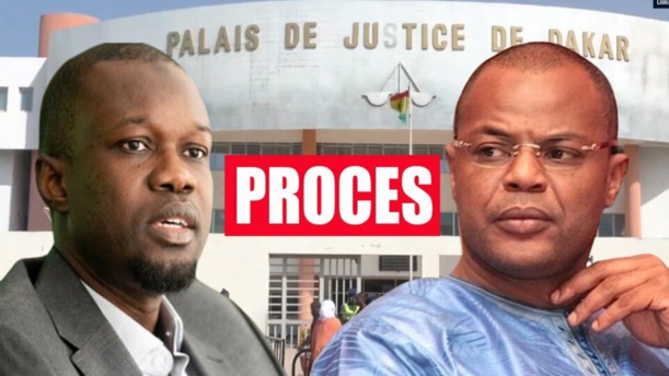 Procès en diffamation :  Ousmane Sonko présent au tribunal pour faire face à Mame Mbaye Niang