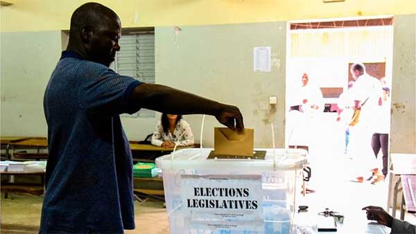 Législatives du 31 Juillet :  Majorité présidentielle et opposition, tous au front !