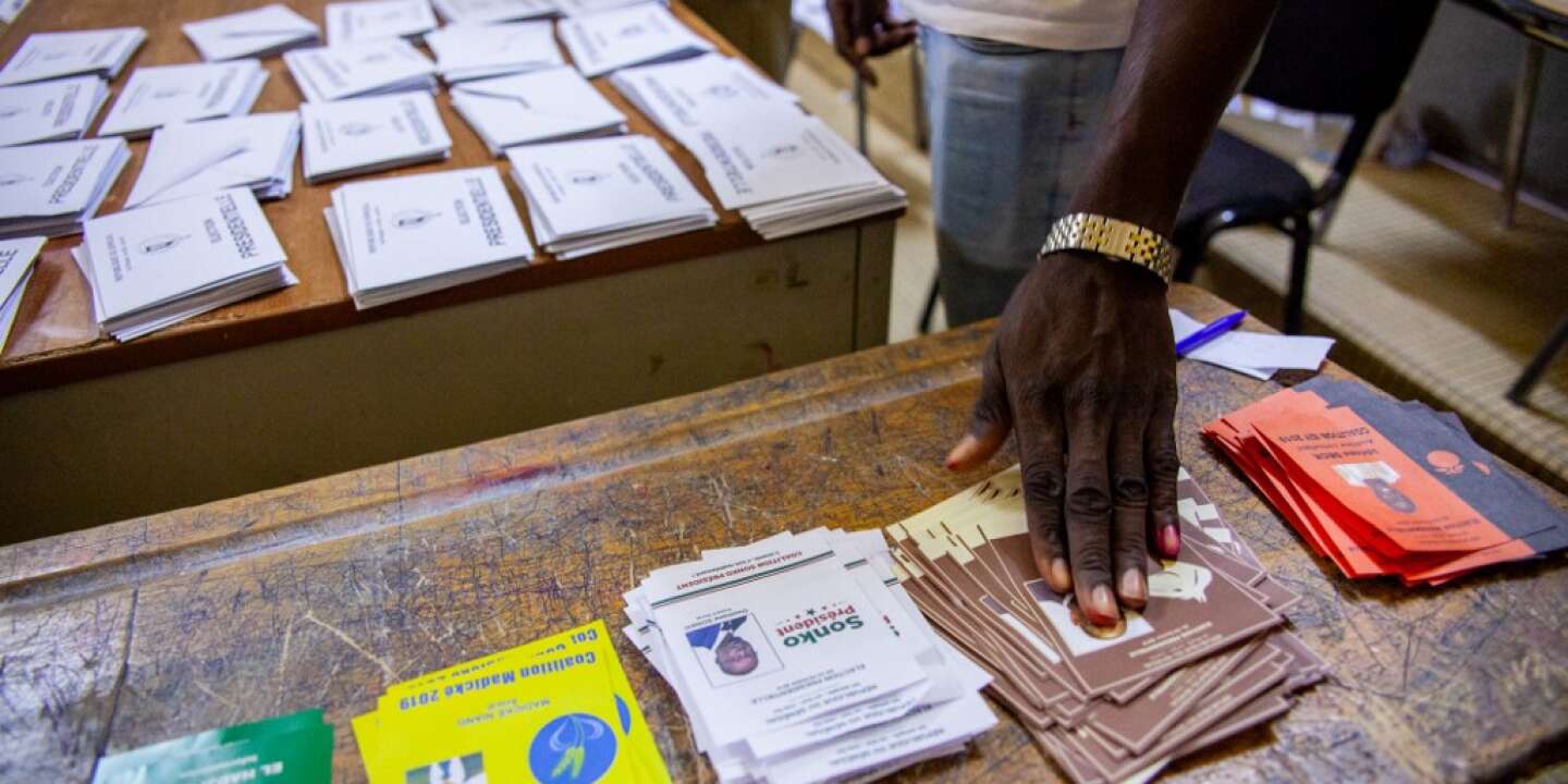 Régularisation des parrainages pour la présidentielle : La Commission de contrôle valide douze dossiers de candidats