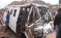 Route Saint-Louis-Louga : Une collision entre un car Ndiaga Ndiaye et un camion fait 19 morts